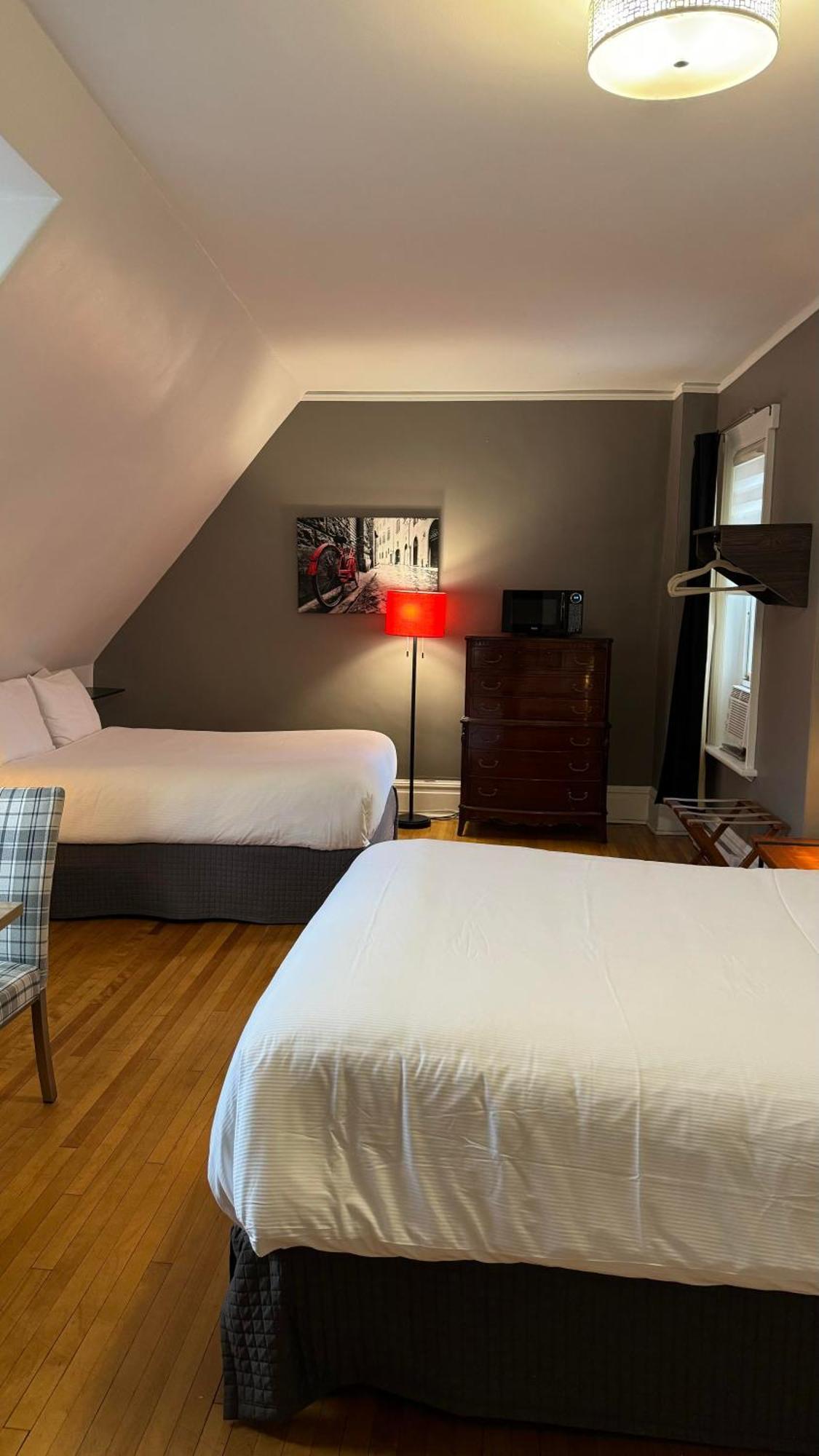 Couette-café Le Grisons 2*